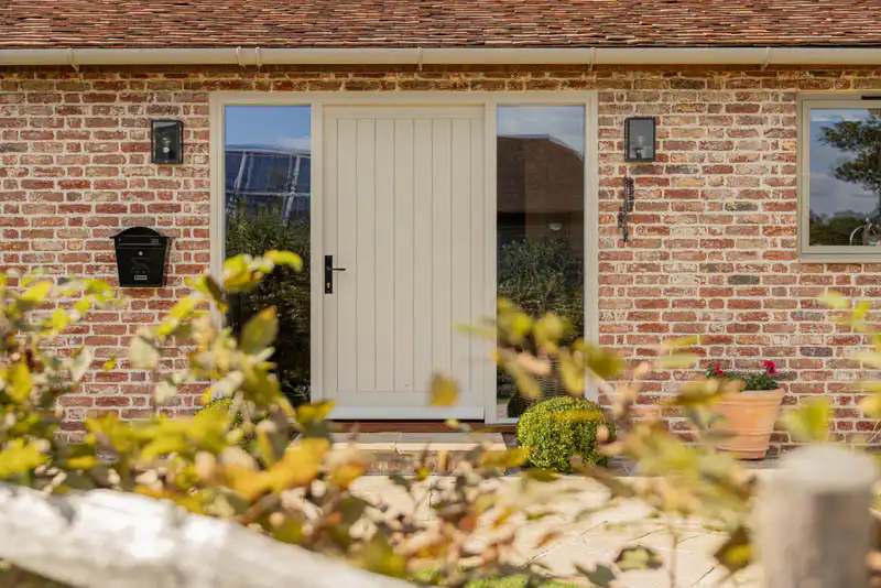 Entrance Doors Gallery Image (3)